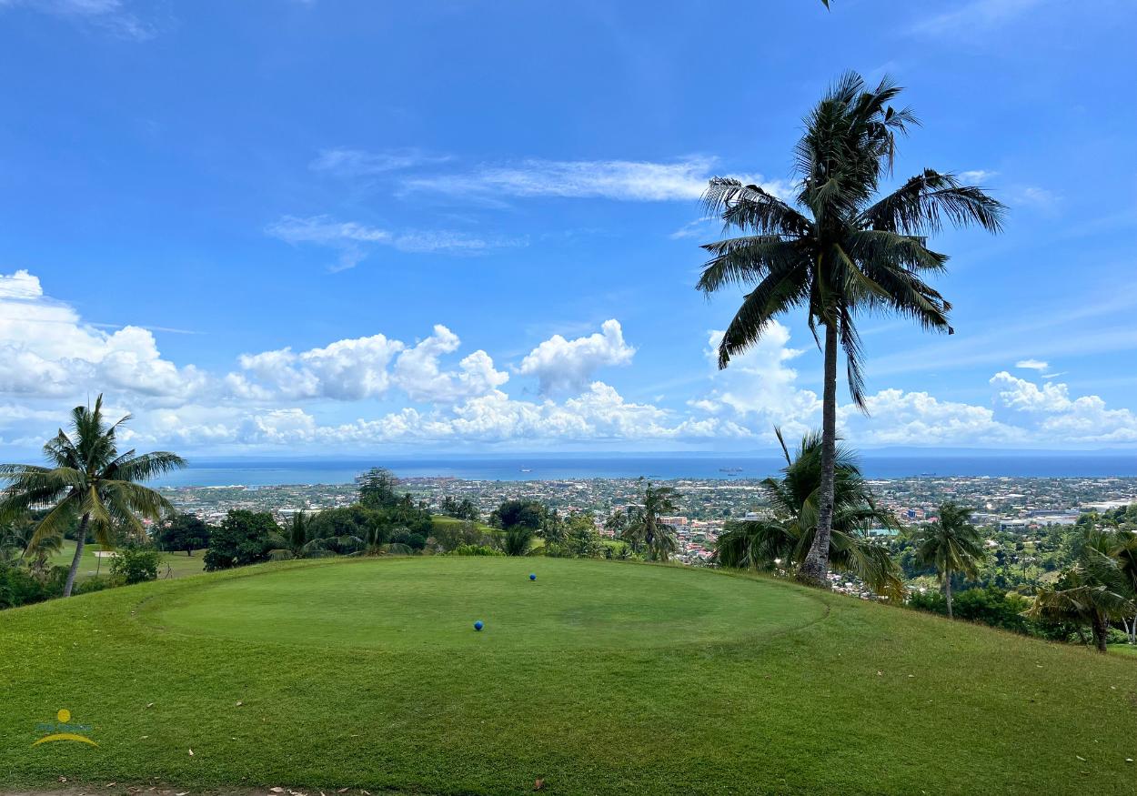 Alta Vista Golf & Country Club editorial view 1